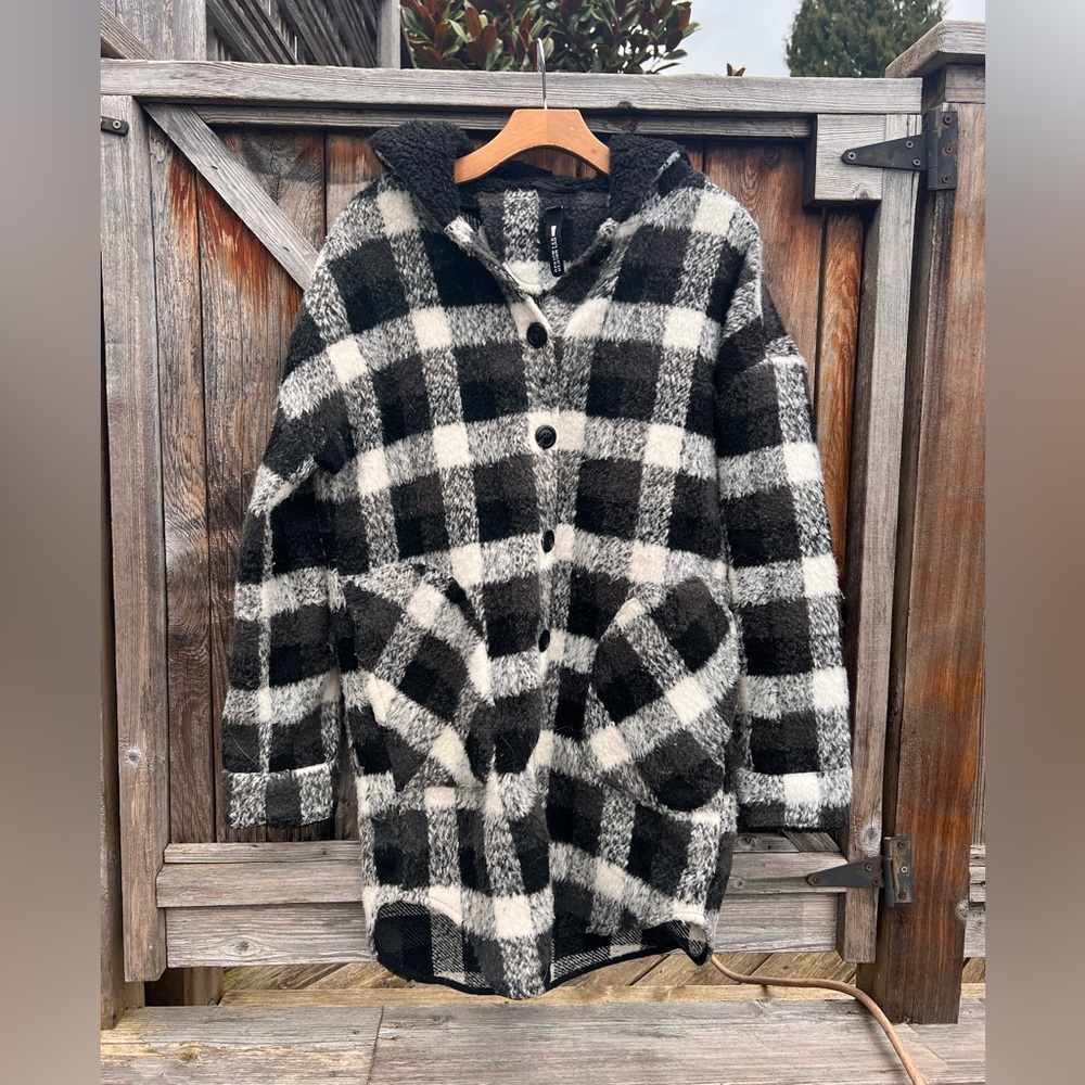 Design Lab Lord & Taylor Monochrome Hooded Jacket